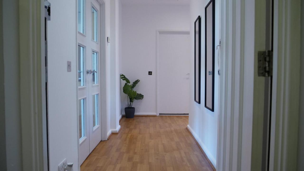 Premium Apartment, Amazing Central Location Brighton Exterior photo